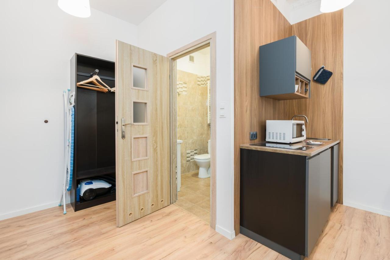 Kwiatowa Apartments Poznan City Center By Noclegi Renters Exterior photo